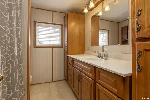 210 Red Row, Marion, IL 62959 photo 19