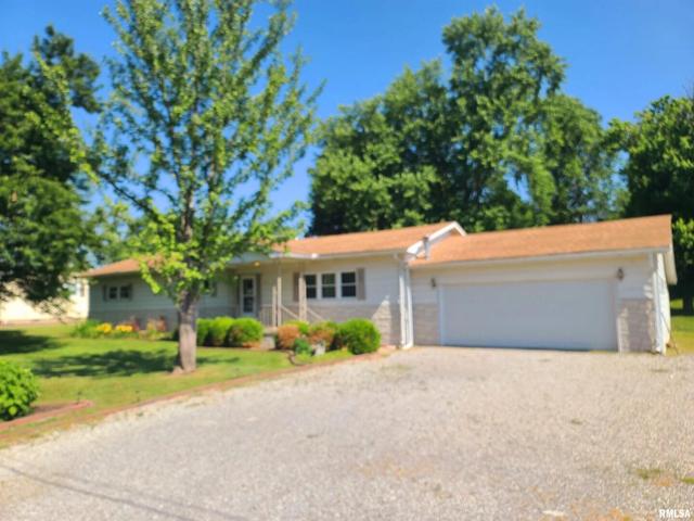 210 Red Row, Marion, IL 62959