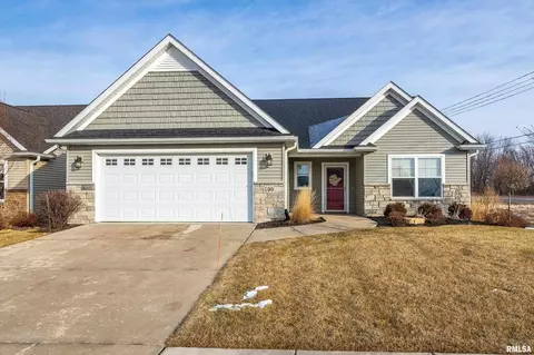 100 Muhs Cir, Eldridge, IA 52748 photo 31
