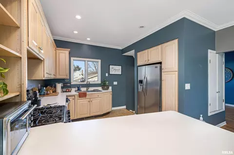 2307 19th Ave, Moline, IL 61265 photo 11