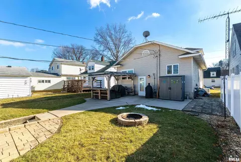 2307 19th Ave, Moline, IL 61265 photo 23