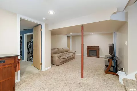 2307 19th Ave, Moline, IL 61265 photo 15