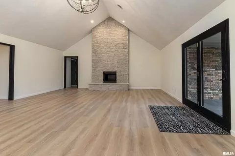 1603 Lisa Ln, Marion, IL 62959 photo 9