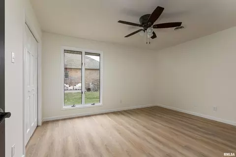 1603 Lisa Ln, Marion, IL 62959 photo 29