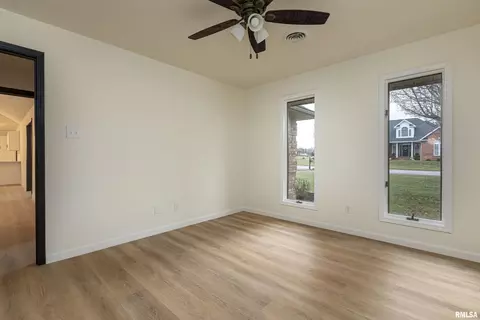 1603 Lisa Ln, Marion, IL 62959 photo 27