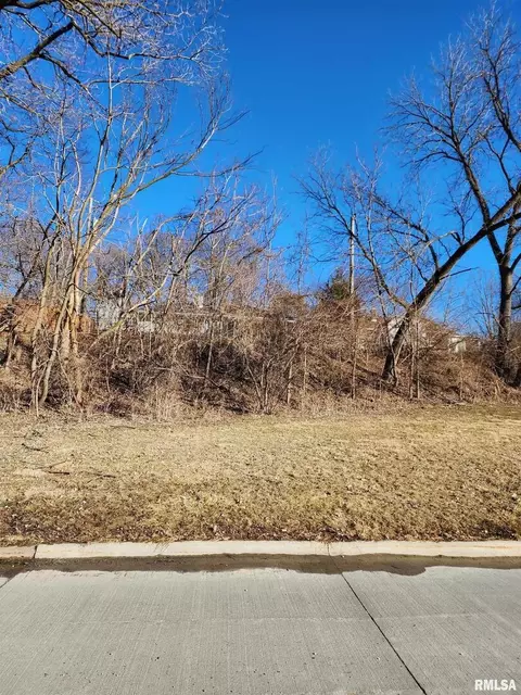 1181 34th St, Moline, IL 61265 photo 15