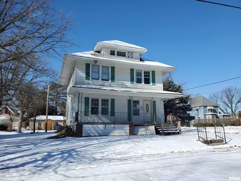 324 N 3rd St, Monmouth, IL 61462