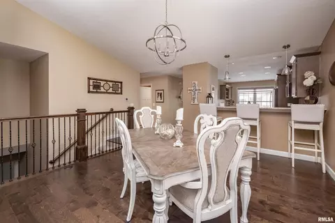7319 35th Ave, Moline, IL 61265 photo 10