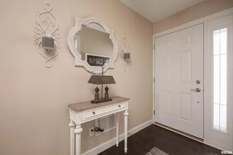 7319 35th Ave, Moline, IL 61265 photo 3