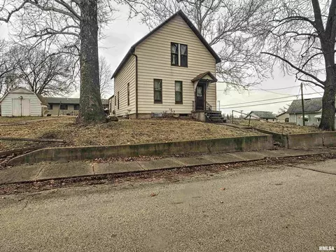 829 7th Ave, Fulton, IL 61252 photo 1