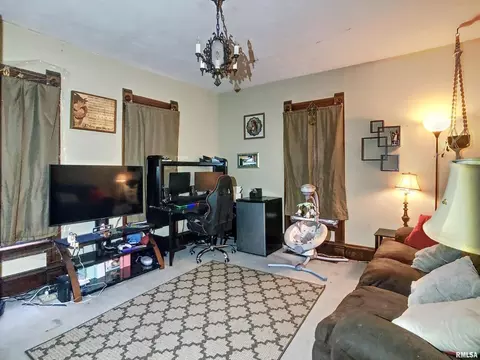 829 7th Ave, Fulton, IL 61252 photo 2