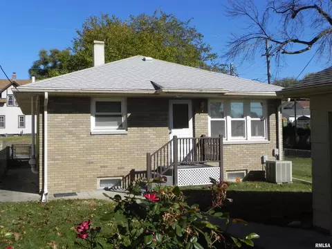904 19th Ave, Moline, IL 61265 photo 4