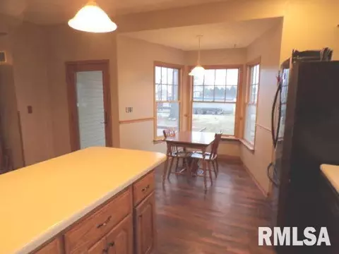 796 240th St, Viola, IL 61486 photo 19