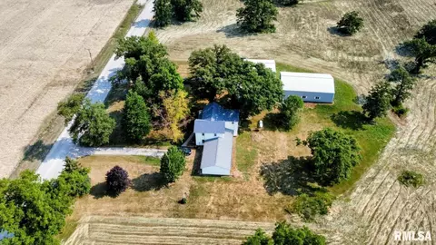 796 240th St, Viola, IL 61486 photo 6