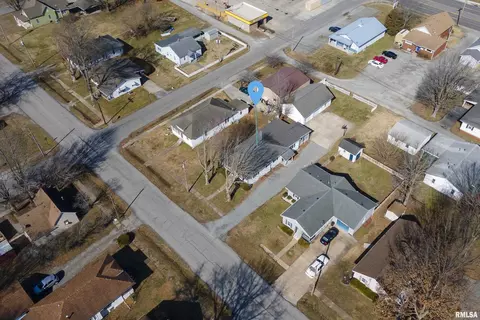 802 Carter St, Marion, IL 62959 photo 25