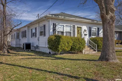 802 Carter St, Marion, IL 62959 photo 30