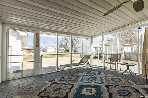 802 Carter St, Marion, IL 62959 photo 12