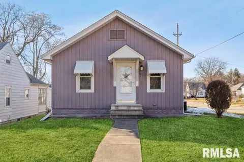 1801 32nd St, Moline, IL 61265 photo 22
