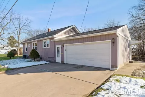 1801 32nd St, Moline, IL 61265 photo 3