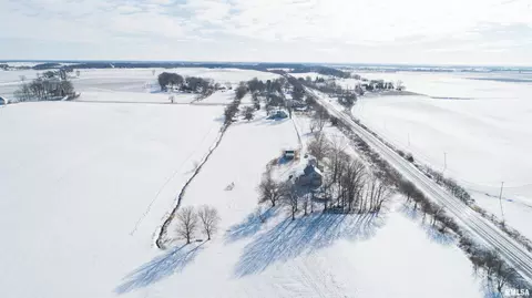 19270 Fellows Rd, Morrison, IL 61270 photo 4