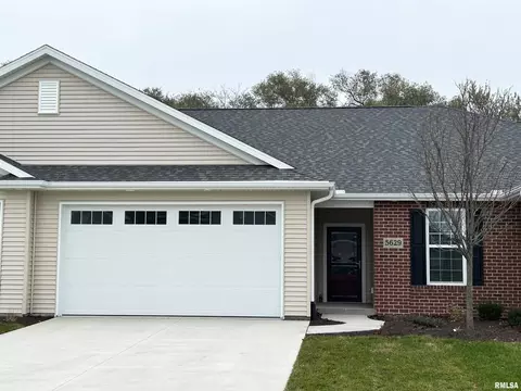5629 Kristi Ln, Bettendorf, IA 52722