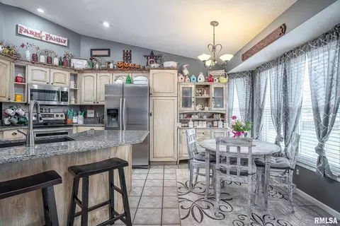 4964 Evergreen Ct, Thomson, IL 61285 photo 10