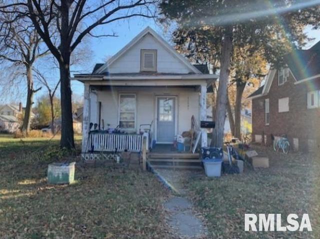 1627 12th St, Rock Island, IL 61201