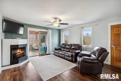 20810 Mathew Rd, Morrison, IL 61270 photo 22