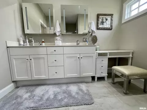 406 Legacy Dr, Herrin, IL 62948 photo 28