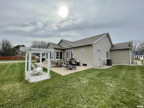 406 Legacy Dr, Herrin, IL 62948 photo 45