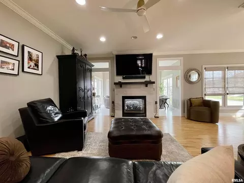 406 Legacy Dr, Herrin, IL 62948 photo 19