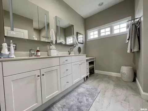 406 Legacy Dr, Herrin, IL 62948 photo 30