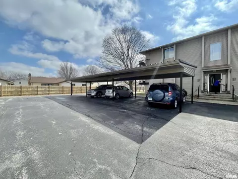 1816 53rd St, Moline, IL 61265 photo 2