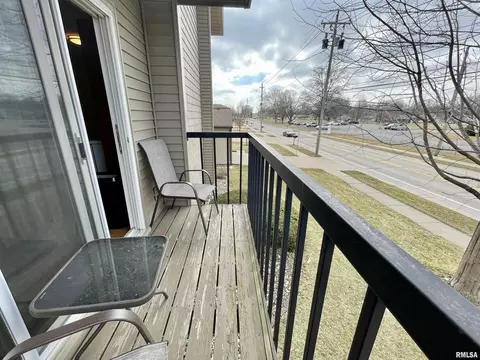 1816 53rd St, Moline, IL 61265 photo 9
