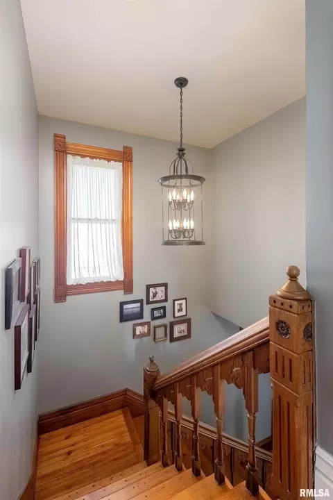 607 N Orange St, Morrison, IL 61270 photo 22