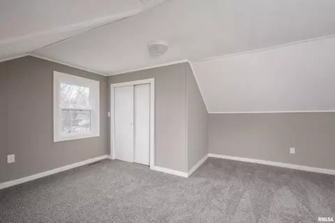 2128 3rd St, Moline, IL 61265 photo 21