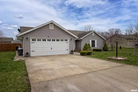1616 Dolan Ln, Herrin, IL 62948 photo 2