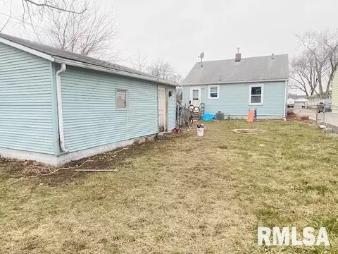2316 45th St, Moline, IL 61265 photo 2