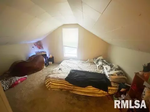 2316 45th St, Moline, IL 61265 photo 8