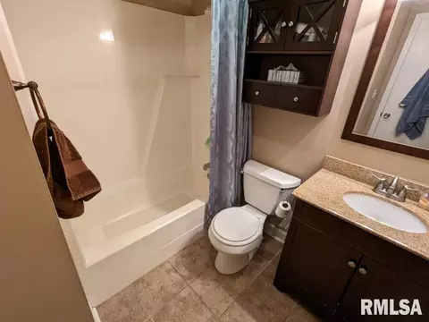 104 Westbrook Dr, Springfield, IL 62702 photo 16