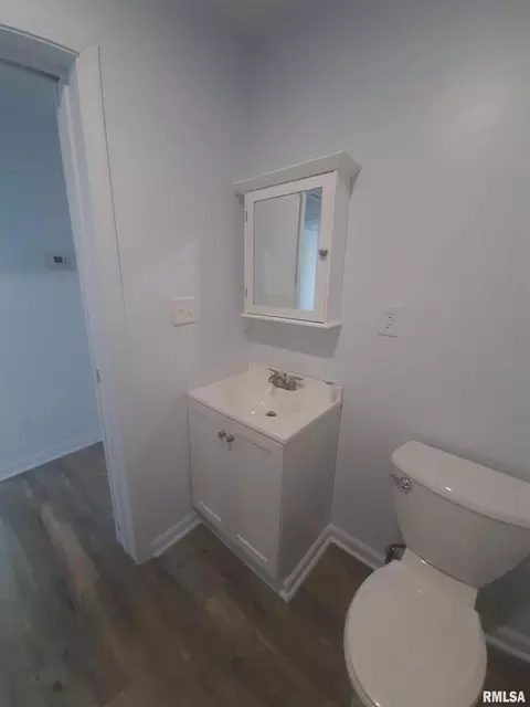 304 E Alexander St, Energy, IL 62933 photo 13