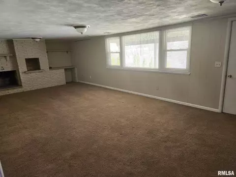 3442 50th St, Moline, IL 61265 photo 18