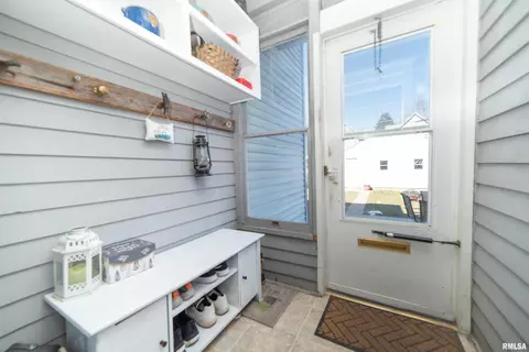 1611 12th Ave, Moline, IL 61265 photo 18