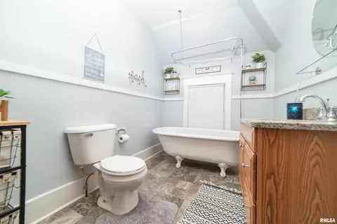 1611 12th Ave, Moline, IL 61265 photo 13