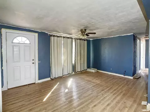 3837 15th St #A, Moline, IL 61265 photo 3