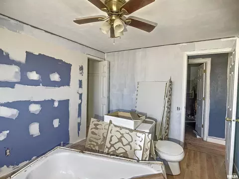 3837 15th St #A, Moline, IL 61265 photo 5