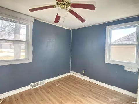 3837 15th St #A, Moline, IL 61265 photo 8