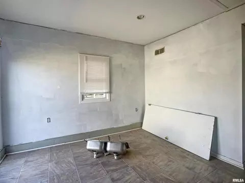 3837 15th St #A, Moline, IL 61265 photo 14