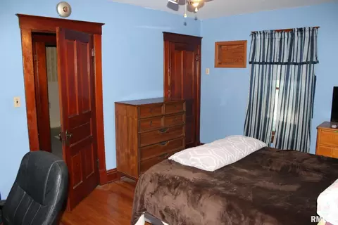 308 E Center St, Cambridge, IL 61238 photo 24