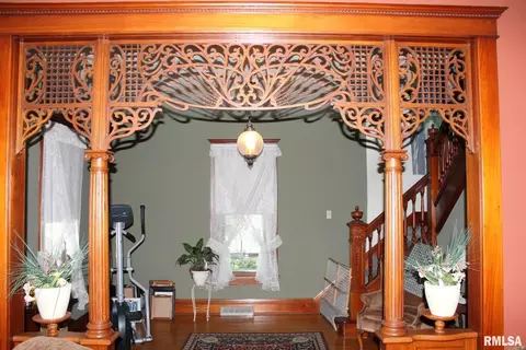 308 E Center St, Cambridge, IL 61238 photo 7